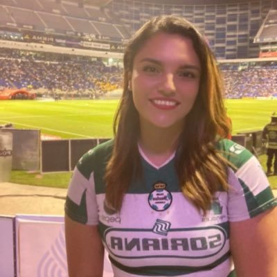 Guerrera de💚|Comunicóloga en proceso|Reportera en @EnPuntoPuebla OPINIONES A TÍTULO PERSONAL.❤️🔥Tecuala,Nay🧜🏽♀️ 📷:@paumillan86