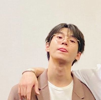 persijaa jakartans💥 | NCT ot23💢💢🌱 ° sky and night🎸🎯 • 9,99,9999% loving doyoung🧸💗