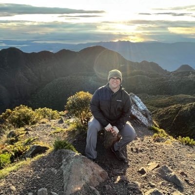 2A_TiraFlecha's profile picture. Proud son, brother, and uncle. USAF Officer and veteran. #2A enthusiast empowering Latinos on their right to bear arms.