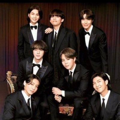 Claudia10975's profile picture. BTS forever 🐰🐯🐱🐥🐹🐨🐿💜💜💜💜💜💜💜