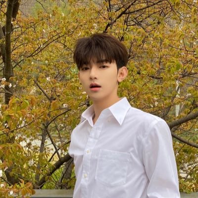 monstaxyukihyun's profile picture. 