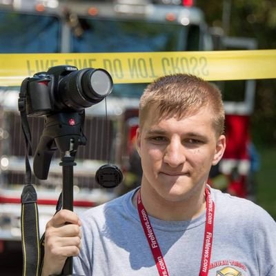 📸 Fire Scene Photographer in Charlotte, North Carolina. Covering Mecklenburg County & Beyond. 📩 Email For Media Use andrew@fullyinvolvedmediagroup.com