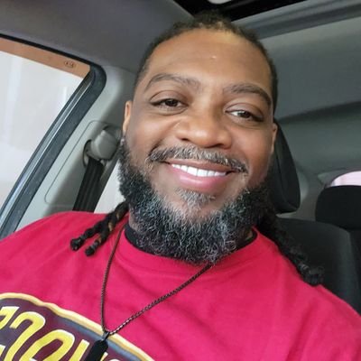 Cool country thick attractive masculine brother living in south Atlanta. Holla at me!🌲🍃🎮🕹