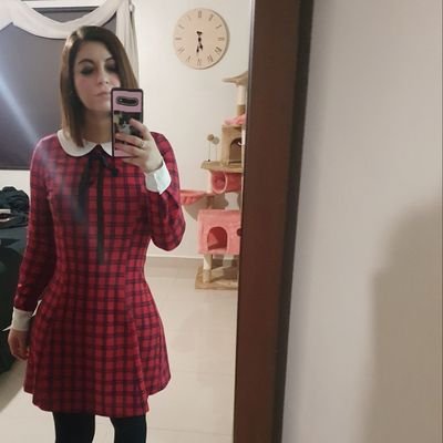 perla_halliwell's profile picture. Doctora en Economía, santista de corazón. Amo los gatos, los libros, el café, el cine y los rompecabezas.  Te extraño Api.
https://t.co/2fSdzurbGK