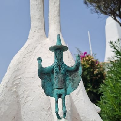 oblednymotyl's profile picture. Szabrownikom ludzkich dusz mówię dość. Wolność, równość, szacunek. 
Lubię gwiazdy.