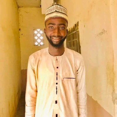 Umarrabiu728397's profile picture. 