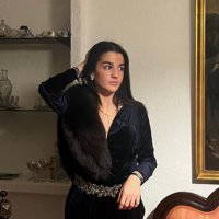 meeri (@meeribustos) 's Twitter Profile