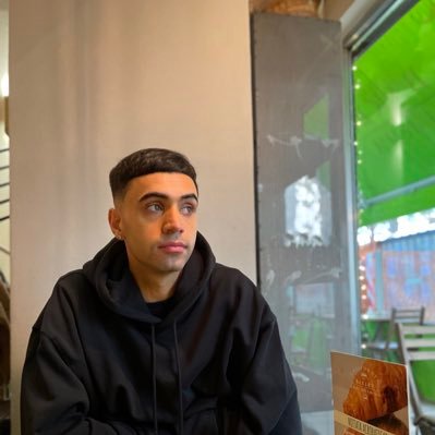 gabobaldassarre's profile picture. Cofondatore Cantera/Esse Magazine