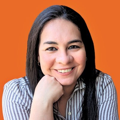 Me gusta hablar de SEO, YouTube Podcast y Emprendimiento 👩🏻💻 Inventando en Internet desde 1995 🟠 CEO de @yucalab