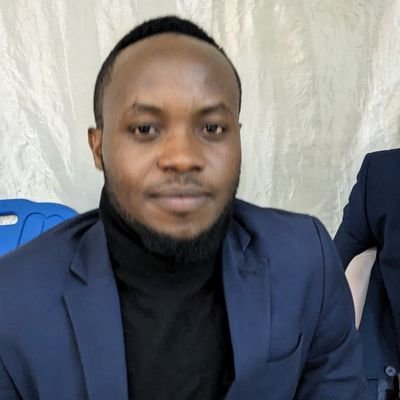 Citizen, Entrepreneur, Amoureux de la lecture, Youth Peace Ambassador, PanAfricanist #Environmentalist