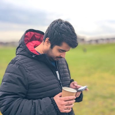 a risk management professional by fate, hence a risk averse individual by trait. obsessed with @ManUtd🔴 @MultanSultans⚜️🇵🇰🏏 🎙️@relukattay #girldad
