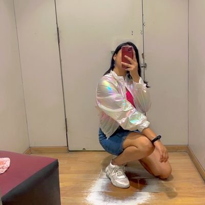 KotechaVanshika's profile picture. Having confidence in yourself can get you anything ❤️😁...