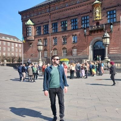 Maestro Educación Primaria Inglés
Pamplona - Madrid