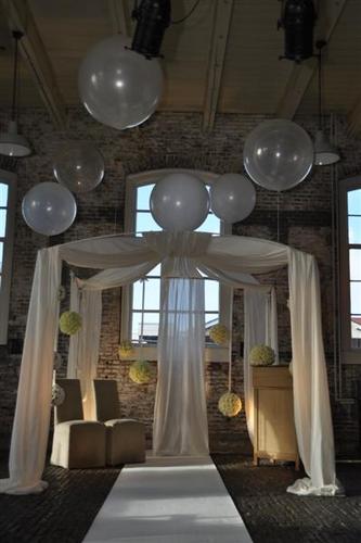 Deco076's profile picture. Deco 076 is een bedrijf gevestigd in Breda en gespecialiseerd in decoratie voor iedere gelegenheid. Ballonnen en bloemen zijn onze specialiteiten.