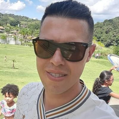 Atleticano e pai de família.
Perfil exclusivo para saber do galo.