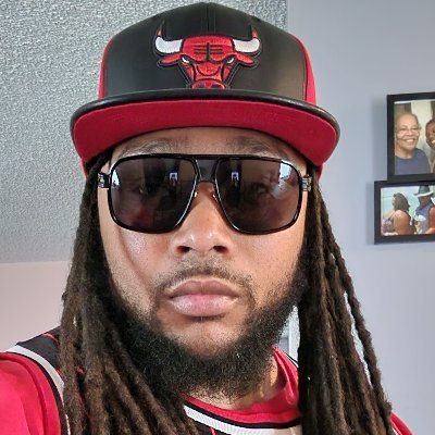 Ima Detroit native, Westside the best side.
Ig:@mike_cezer