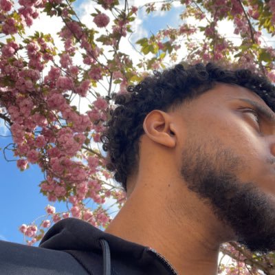 _Mahamoud_'s profile picture. الحمد لله☝🏾