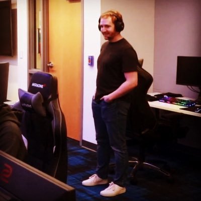 Head Esports Coach at University of Pikeville. Former JHU LoL Head Coach, C9TG Coach, and TSM Analyst. Business inquiries: gordyjgregg@gmail.com