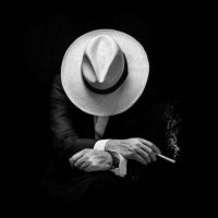 km (@d1123m) 's Twitter Profile