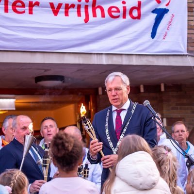 Dit is het Twitter profiel van de burgemeester van de gemeente Katwijk- https://t.co/U8IAmV0N5u