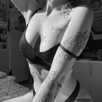 ☘︎︎ 𝓠𝓾𝓮𝓮𝓷 | rest (@4mystrme) 's Twitter Profile