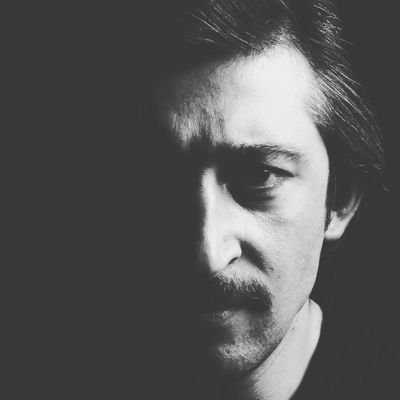Tarık ziyad official Twitter account |
Eğitimci Yazar - İlahiyatçı