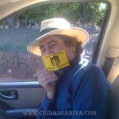 Ex fanático de Peñarol ahora solo hincha gracias a Ruglio y Cía .
Joaquín Sabina y sus canciones es todo lo que está bien .