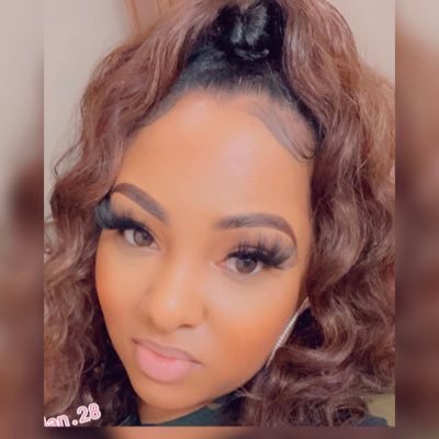 LilMissBee's profile picture. Louisiana Girl🫶🏽 🐊#BoyMom#GirlMom#MakeupJunkie 👑💕 ♍️