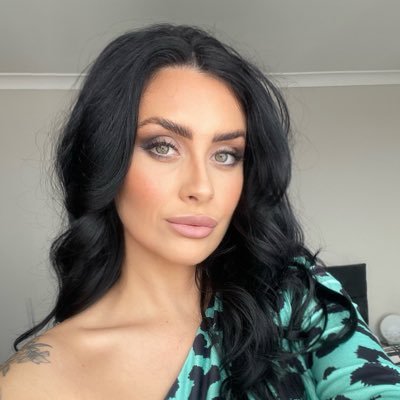 Kirstyb1989 Profile Picture