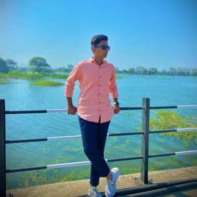 itsRK123's profile picture. ।।संबंध तो सुदामा और श्री कृष्ण की तरह होना चाहिए,एक ने कुछ मांगा नहीं और दूसरे ने सब कुछ देकर जताया नहीं।।

जयश्रीकृष्णा🙏