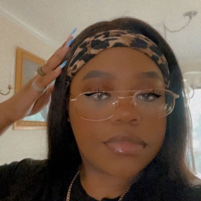 hannahk1wi's profile picture. {24} 🩷 x o x o