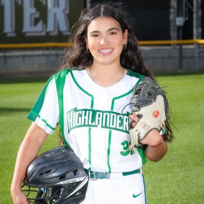 Softball athlete | GHCHS-Varsity-SB-2025 | C/1B | GPA 4.2 |AthelicsMercadoGurrola18u annabellaramirez16@gmail.com