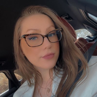 alexis_petton's profile picture. 