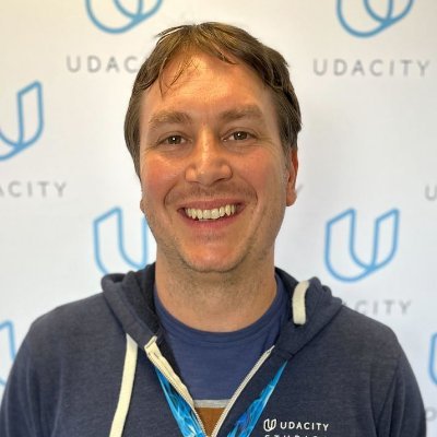 Udacity Content PMO, Edtech enthusiast, people leader who gets sh*t DONE.