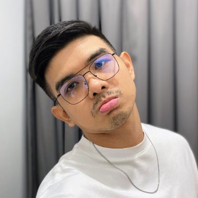 heyitsroyce's profile picture. 💻UI/UXer | 🚴♂️Cyclist | 🤣 Memerist