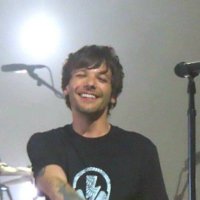 Alyssa ! FITF (@cupcakelarry28) 's Twitter Profile