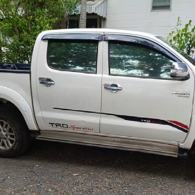 PramwlPhi's profile picture. 