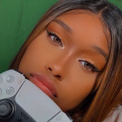 Losing on video games is my talent👾| Twitch Streamer | Partnered with YouTube, @2k @nba2kleague #nextmaker |Business Inquires ForZandriah@gmail.com