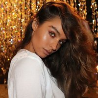 Anna Lopez (@collegestudbait) 's Twitter Profile