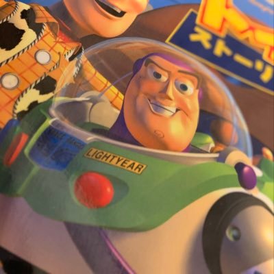 bazz_wo's profile picture. 読書とか、映画とか、育児とか。小1娘と年長息子。40代の太っちょ会社員。フォロー、いいね！嬉しいです！