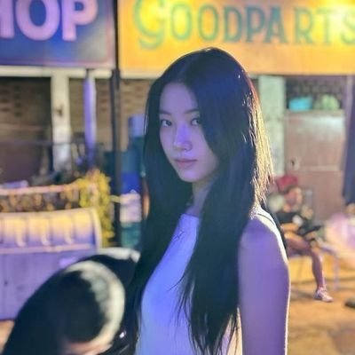 flmorcha_'s profile picture. reading & written AU 24/7
it's my first time! hope u enjoy guys!!!