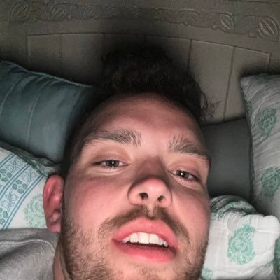 ericnavarro_'s profile picture. mehhhhhhh