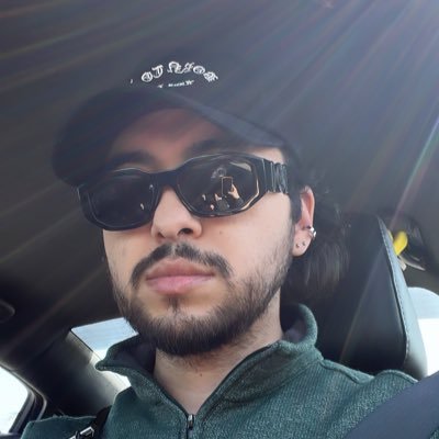 martinimundo's profile picture. fly like a angel, bad like a demon.