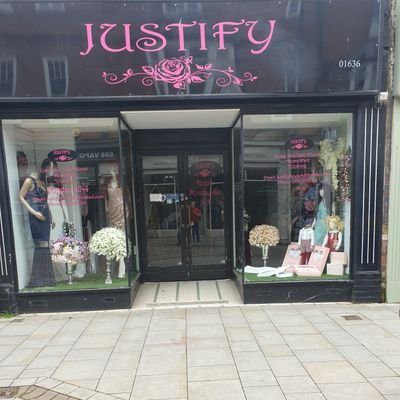 Im the owner of justify     we retail in homeware & clothing  email.,  justifynewark@hotmail.com  you can also  https://t.co/EHK4Bn6kGG on instagram 😍