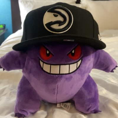 Mykale_'s profile picture. Did you know that before the invention of the crowbar, crows used to just get drunk at home