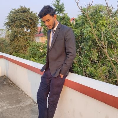 _VishalTweetS_'s profile picture. TU- MCA'24 | Tech🖥️ | Code👨‍💻 | Fitness🏃 | Books📚 | Memes😄 
Being kind for no reason 🖤 ~ Introvert
