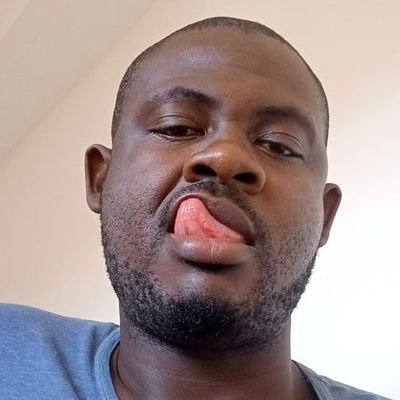 AurelBenom's profile picture. exprit libre 
électron libre