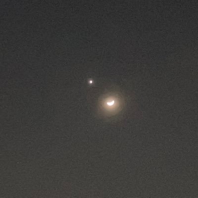 ruemoon's profile picture. きれいで強くせつなく儚いものと、月が好き。 ☽ ☽ ☽ ☽ ☽ ☽ 洋邦問わず音楽がすき。 ROCKがすき。 ☽ ☽ ☽ ☽ ☽ HR/HMすぴーどぱわーえもおるたならうど。BELIEVER.でエヌシス☽ ☽ ☽ ☽ ☽ 猫と帽子と紅茶、黒、作詩☽ ☽ ☽ ☽ ☽ I value my intuition.