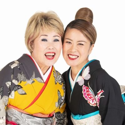 宮城の歌姫庄司恵子と娘KASUMIのTwitterアカウントになります。
日常の親娘のなんだりかんだり更新中。
ブログも合わせてよろしくお願いします♪
https://t.co/xHeKx2DjiQ