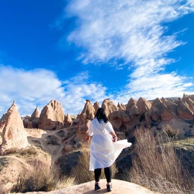 ayudessy's profile picture. An eccedentesiast is a person who hides their pain behind a smile :(: